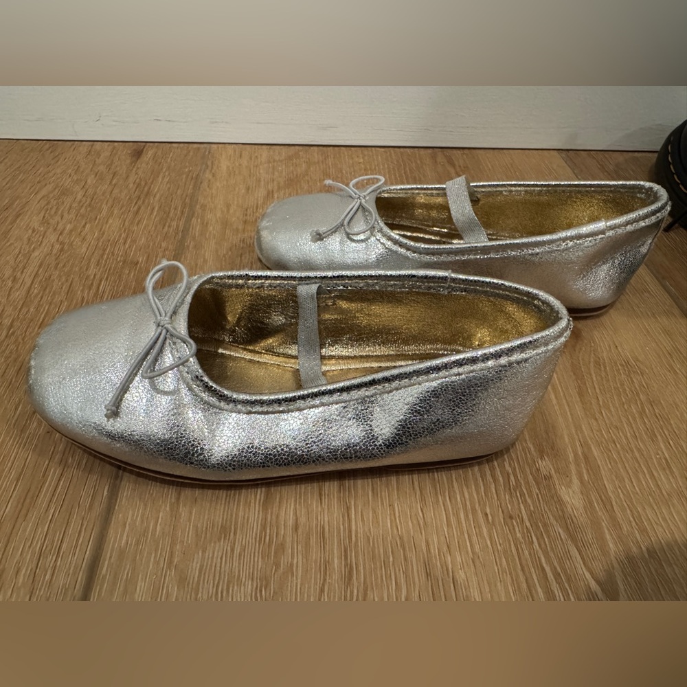 Girls Zara silver flats/ballerina shoes